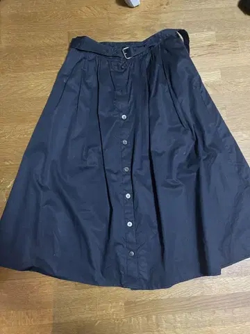 Ballsey 보르지 플레어 스커트