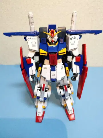 1/100 MG ZZ 건담 조립품