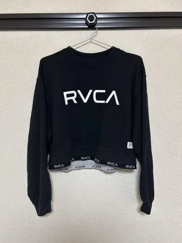 RVCA 맨투맨