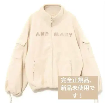 오늘 구매 정품 Mary logofleece jacket ivory
