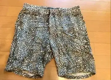 아메리칸 러그 씨에 리얼 표범 무늬 레오파드