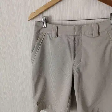 언더아머 숏팬츠 스트라이프 골프