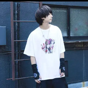 CHRONOIZM Flower Tshirt