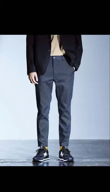 New Balance Met24 스키니 핏 데님