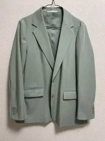 라이트 그린 테일러드 자켓 L 사이즈