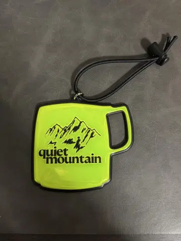 minnnano QUIET MOUNTAIN 리플렉터 Blue lug