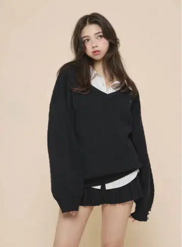 아 가타 블라우스 세트 업 앤드 메리 블랙