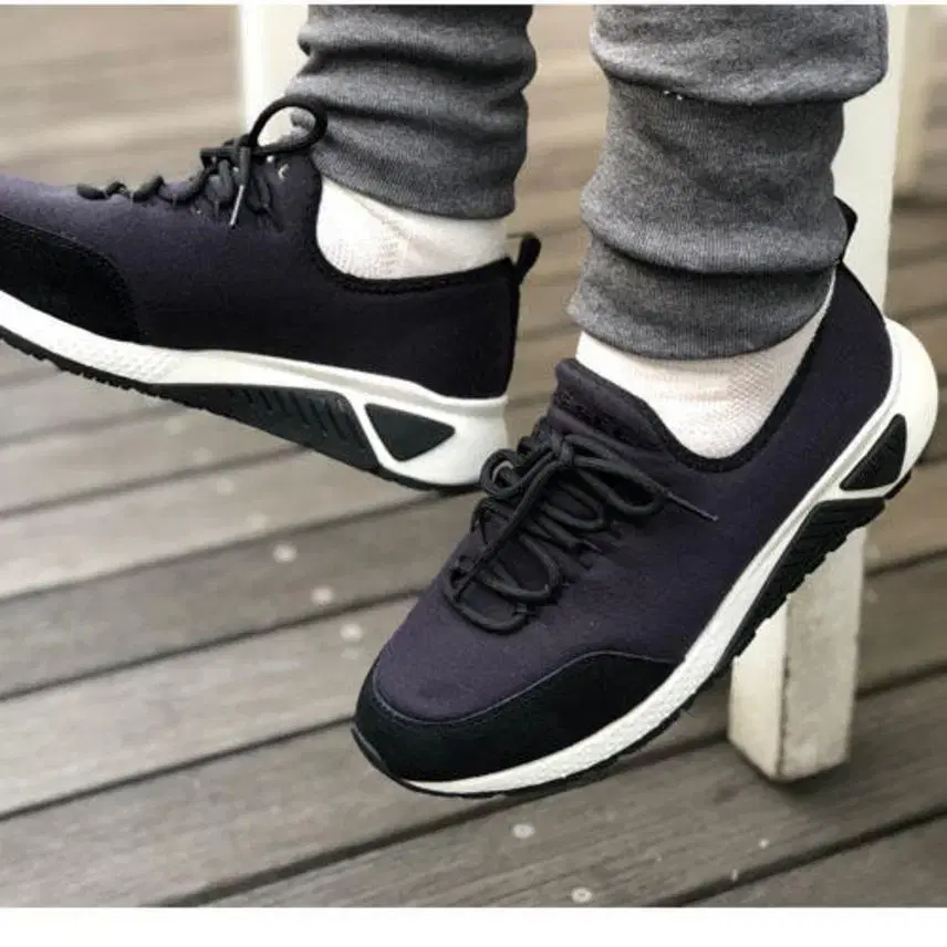 디젤 테크니컬 니트팩 남성 스니커즈 280 브랜드 중고거래 플랫폼