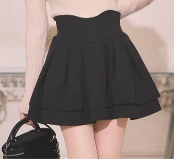 미셸 마카롱 슬림 레그 스커트 M