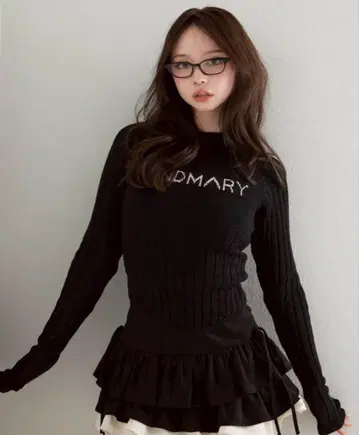 andmary Mary logo knit tops