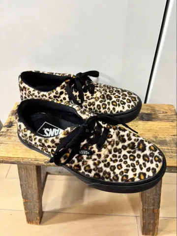 미사용 vans 에라 인조 모피 레오파드 무늬 레오파드 스니커즈