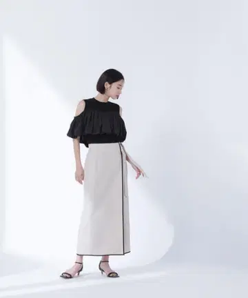 내추럴 뷰티 베이직 바이컬러 랩 내로우 스커트