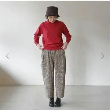 시삼 공방 택 포함 새상품 오가닉 코튼 라운드넥 탑 (레드)