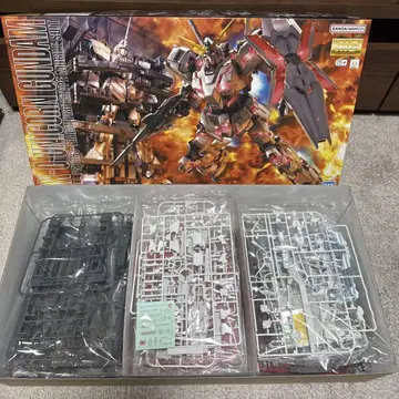 MG/건담 UC 유니콘 건담/HD 컬러+MS 케이지 1/100