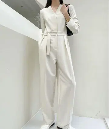 SMILE ORCHID 긴팔 올인원 팬츠 드레스