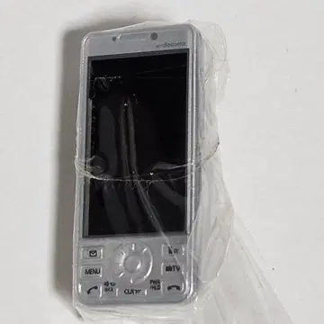갈라 컬렉션 docomo ver. 가챠 P-02A 화이트
