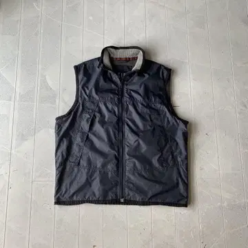 00's GAP Zip-up Nylon Vest