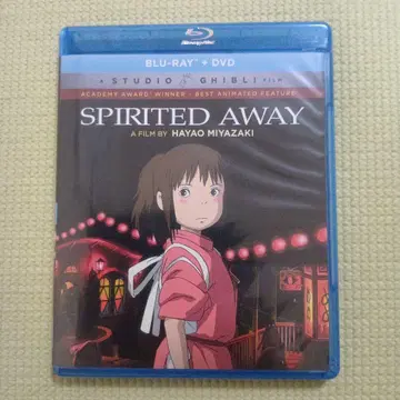 센과 치히로의 행방불명 Blu-ray 북미판 지브리