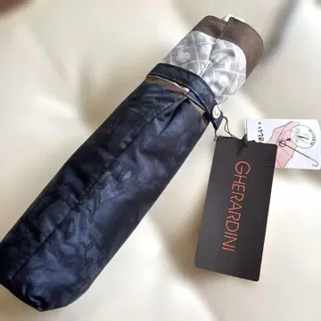 택 포함 미사용 새상품 게라르디니 접이식 우산!