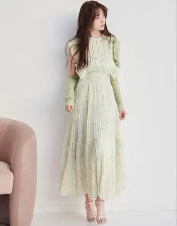 정품 스나이델 Sustainable 프릴 원피스