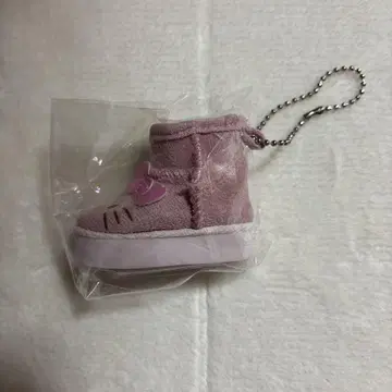 헬로키티 부츠형 키링 핑크
