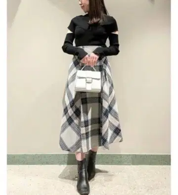 스나이델 SNIDEL 스나이델 로빙 체크 스커트 아이보리