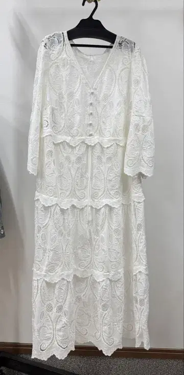 화이트 레이스 튜닉 오부소매