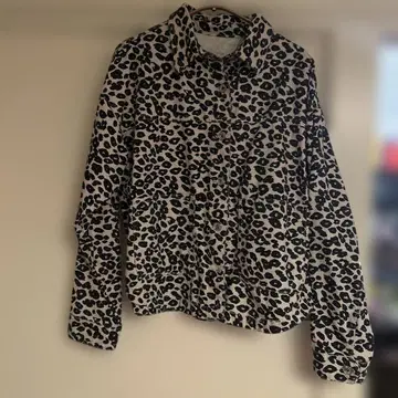 ZARA 자켓 레오파드 무늬