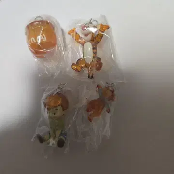 위니 더 푸 메지루시 액세서리 4개 세트