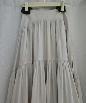 High-Waist Tiered Long Skirt herlipto