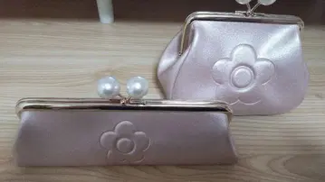 MARY QUANT 새틴 파우치 핑크