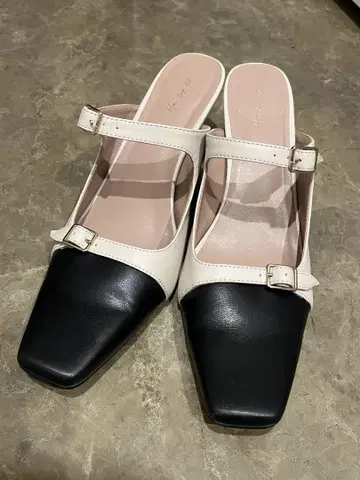하립투 Herlipto Mademoiselle Mules 38