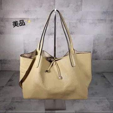 새상품급 GIANNI CHIARINI 리버서블 토트백 가죽 옐로우 컬러