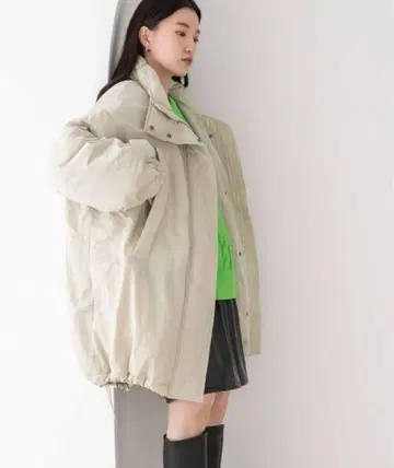 로리즈팜 몬스터 코트 아이보리