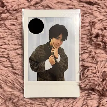 오토모 시온 보이스 폴라로이드 D