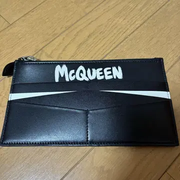 Alexander McQUEEN 프래그먼트 케이스