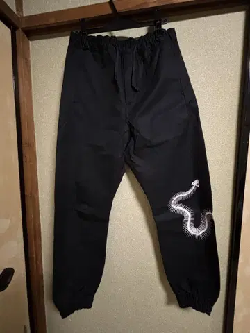 희소 디자인! MARCELO BURLON 바지