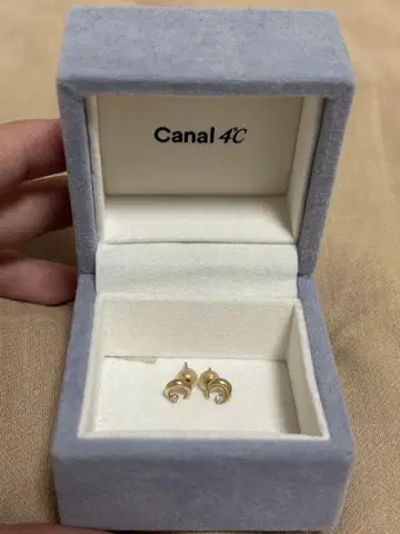 Canal 4C 골드 귀걸이