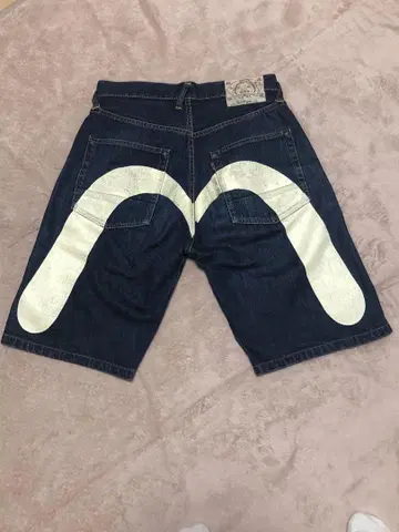 EVISU 에비수 다이코쿠 숏팬츠 lot.2001 size32