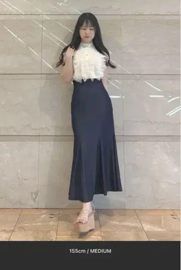 MERCURYDUO 백 레이스업 스트레치 머메이드 스커트