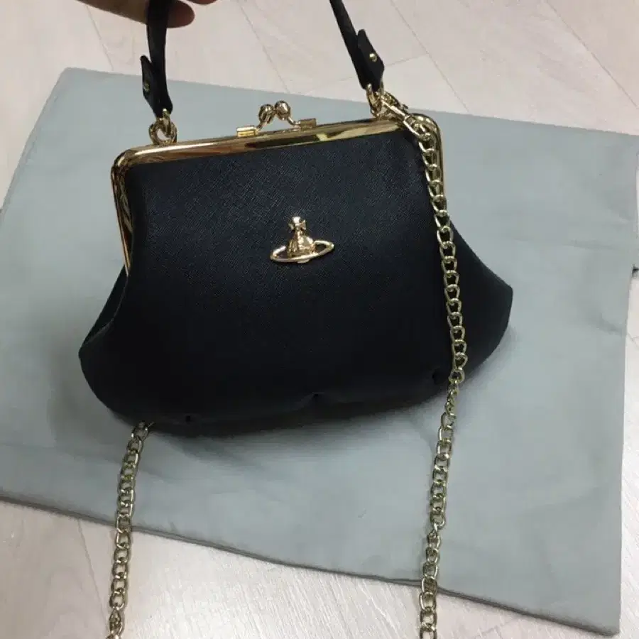 Jichoi Parco Edition Messenger Bag #지초이,#Jichoi on