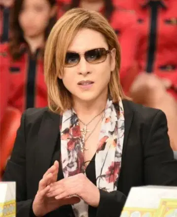 YOSHIKI CIVARIZE 플라워 무늬 쉬폰 스톨 화이트 x 블루