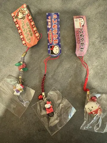 헬로키티 지역 한정 스트랩 3개 세트