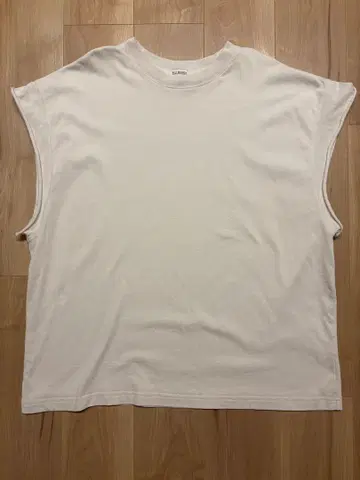 MUSCLE TEE /WILLY CHAVARRIA