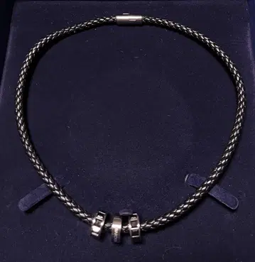 SWAROVSKI 스와로브스키 목걸이