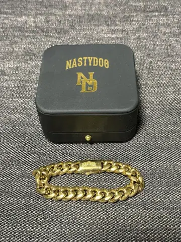 [ 새상품급 NASTYDOG ] 골드 체인 팔찌 ( 현재 완판 )