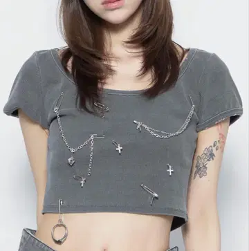 theredthread S customize chain tops
