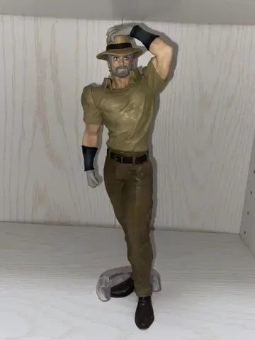 죠죠의 기묘한 모험 제일복권 피규어 죠셉 죠스타