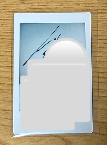 82MAJOR 예찬 폴라로이드 사인 포함 폴라로이드