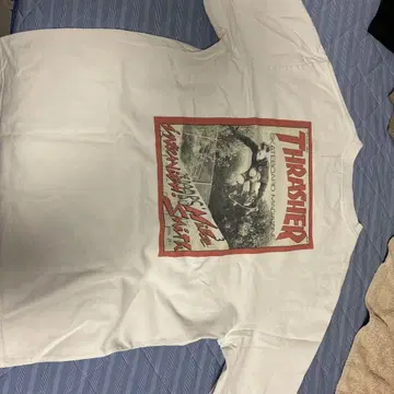 THRASHER와 MIKESMITH 콜라보 롱T
